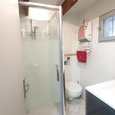 Chalet De 2 Chambres Avec Piscine Partagee Jardin Amenage Et Wifi A Ax Les Thermes シャレー *